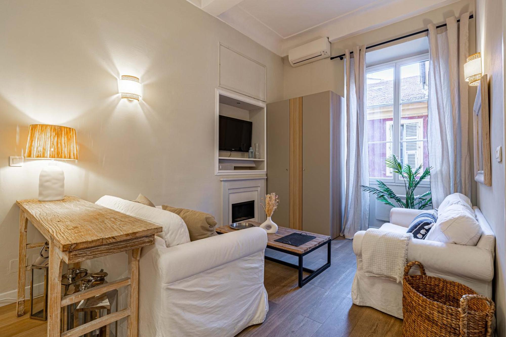 New!Chic Oasis Apt, Heart Of Nice, Family Friendly, Walking To The Beach! Extérieur photo