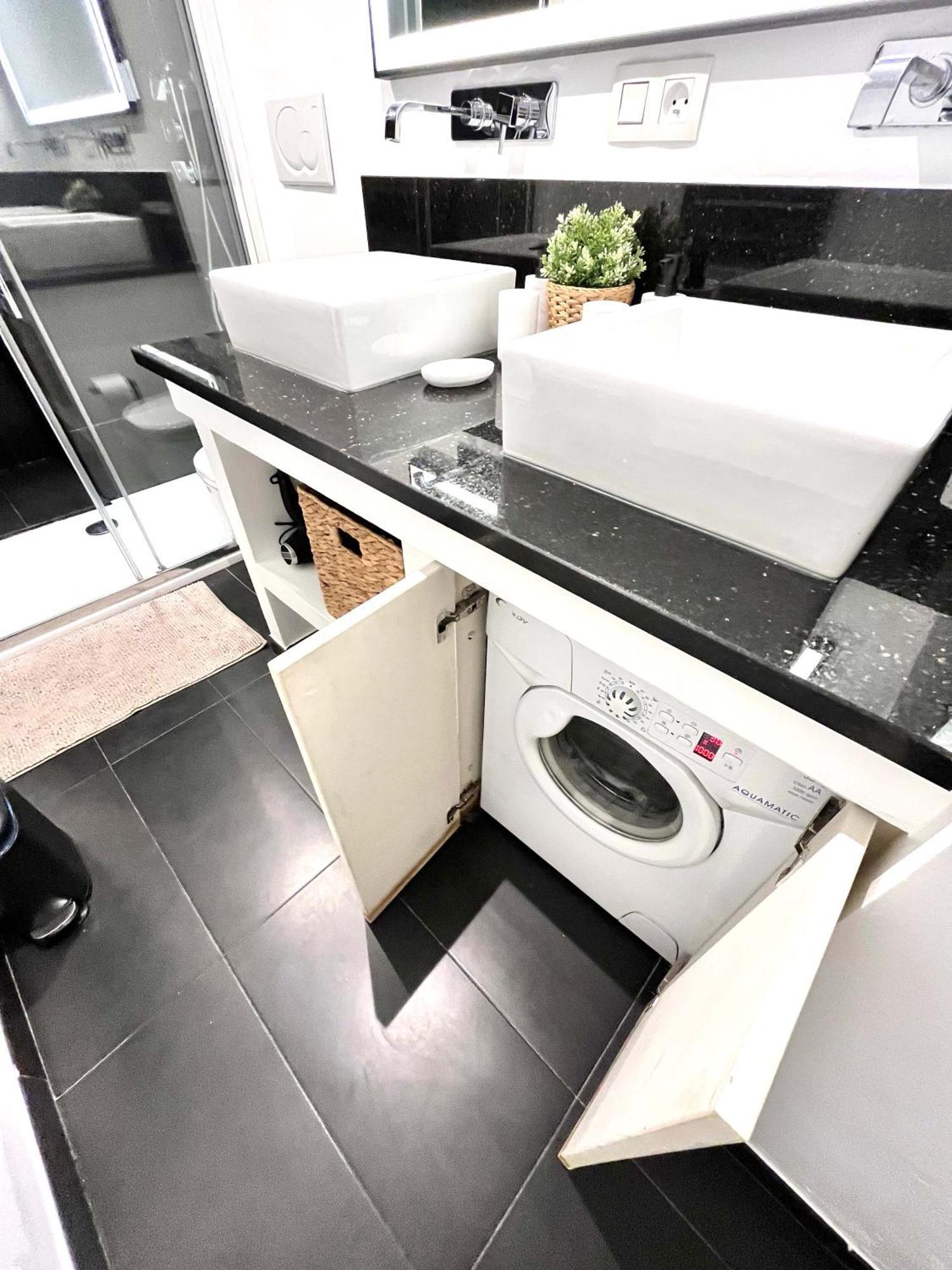 New!Chic Oasis Apt, Heart Of Nice, Family Friendly, Walking To The Beach! Extérieur photo